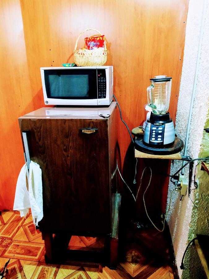 Hostal Latitud Ecuem Quito Exterior foto
